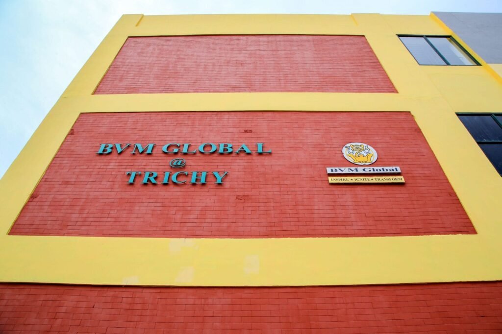 BVM School inside moraiscity